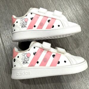 Adidas Kids Shoes - White with Pink Stripes